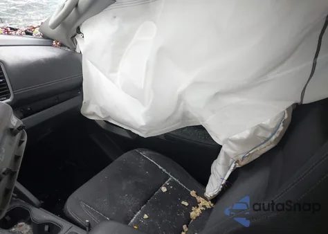 2022 Nissan Frontier Sv 4X4 z USA, uszkodzony, nr VIN 1N6ED1EK6NN624371